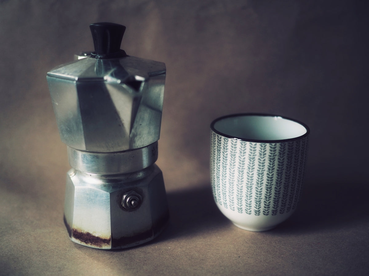 black and white ceramic cup
